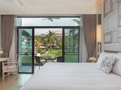 ユー サトーン バンコク 写真