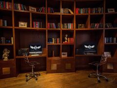 The Saint Hotel, New Orleans, French Quarter, Autograph Collection 写真