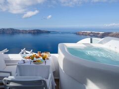 アバブ ブルー スイーツ 写真