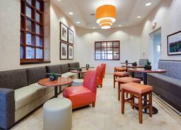 Drury Inn & Suites St. Louis O'Fallon 写真