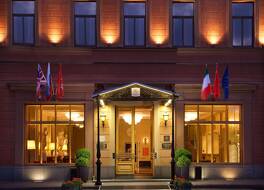 アングレテーレ ホテル