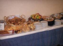 ホテル デュプレクス 写真