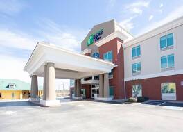 ホリデイ イン エクスプレス & スイーツ レノア シティ by IHG 写真