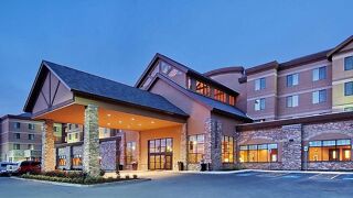 Embassy Suites Anchorage Hotel