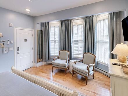 ザ アウトルック イン 写真