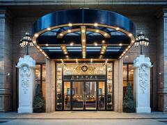 グランド エンペラー ホテル 写真