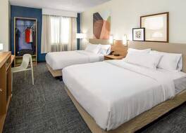 Spark by Hilton Bentonville 写真