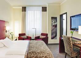 シュタイゲンベルガー グラフ ツェッペリン 写真