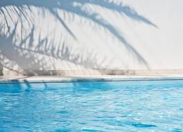 アレサンネ ビーチ ホテル 写真