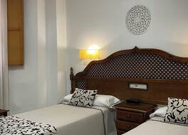 ロス オメヤス ホテル 写真