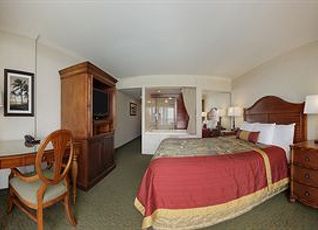 アウトリガー ワイキキ ビーチ リゾートのクチコミ 評判 フォートラベル Outrigger Waikiki Beach Resort ホノルル