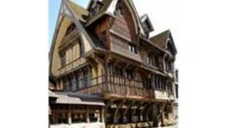 オテル ラ レジデンス マノワール ドゥ ラ サラマンドレ