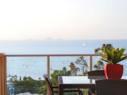 Whitsunday Reflections 写真