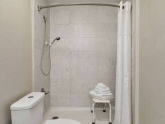 デイズ イン バイ ウィンダム ディロン 写真