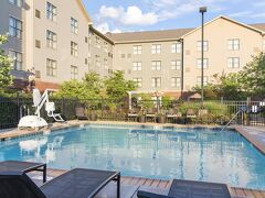 ホームウッド スイーツ バイ ヒルトン レキシントン ハンバーグ 写真