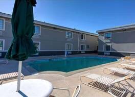 ラ キンタ イン バイ ウィンダム シャンペーン 写真