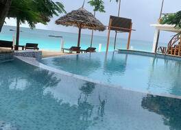 ダブルAヌングウィビーチホテル