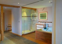 ホテル レストラン スパ シュヴァル ブラン レンバッハ 写真