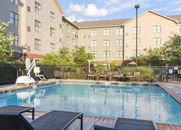 ホームウッド スイーツ バイ ヒルトン レキシントン ハンバーグ 写真