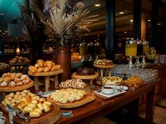 ゴールデン チューリップ ブラジリア アウヴォラーダ 写真