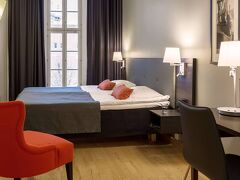 スカンディック グランド マリナ 写真