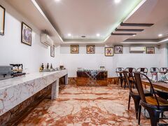 ホテル レ ロイ 写真