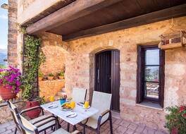 サモナス トラディショナル ヴィラ 写真