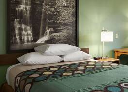 スーパー 8 バイ ウィンダム ベーツビル 写真