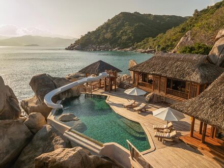 シックス センスズ ニン ヴァン ベイ 写真