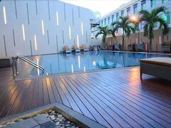 ナゴヤ ヒル ホテル バタン 写真