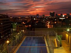 ヘラルド スイーツ ホテル 写真