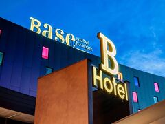 Base Hotel 写真