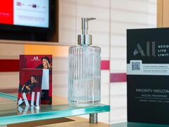 イビス コニャック センター 写真