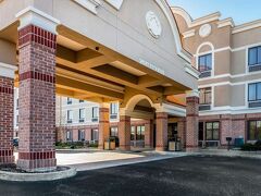 コンフォート イン & スイーツ エアポート - アメリカン ウェイ 写真