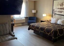 スーパー 8 バイ ウィンダム オールトン 写真