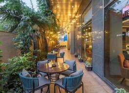 イビス ムンバイ エアポート アン アコーホテルズ ブランド 写真