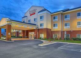 フェアフィールド イン & スイーツ クックビル