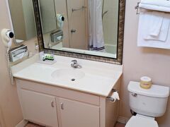 ホテル パシフィック ガーデン ニア LAX アンド ソフィ スタジアム 写真