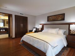 ヒルトン グランド バケーションズ クラブ ホクラニ ワイキキ ホノルル 写真