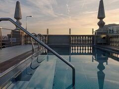 エル アベニーダ パラセ 写真