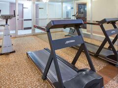 ベイモント バイ ウィンダム アディソン 写真