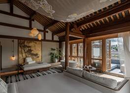 NMAN QIANXUE CASTLE 写真