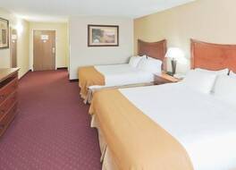 ホリデイ イン エクスプレス & スイーツ フォートピエール by IHG 写真