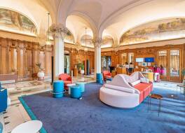 メルキュール リヨン サントル ペラーシュ 写真