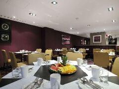 DoubleTree by Hilton Hotel London - West End 写真