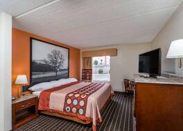 スーパー 8 バイ ウィンダム ダンドリッジ 写真