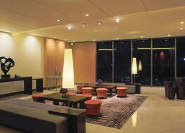 Holiday Inn & Suites Makati 写真