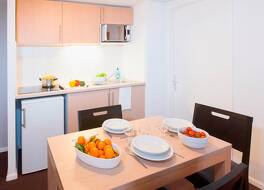 アダージョ アクセス サン ルイ バレ アパートホテル