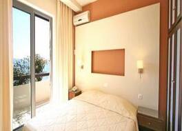 コリンナ マーレ 写真