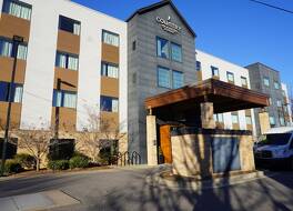 カントリー イン ＆ スイーツ バイ ラディソン アシュビル リバー アーツ ディストリクト 写真